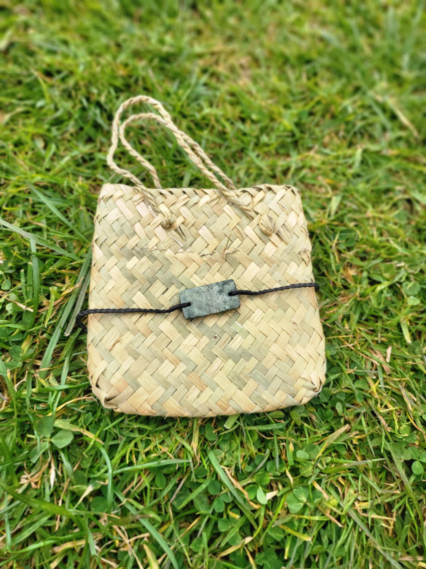 pounamu bracelet (rectangle) on black cord