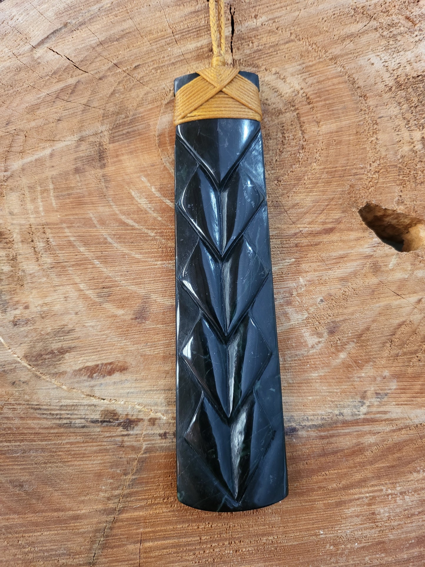 Hei Toki with Pakati design